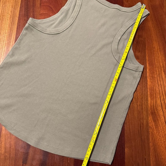 XXL green ribbed tank top - layering tank tops by SO - crew neck high neck - Picture 5 of 6